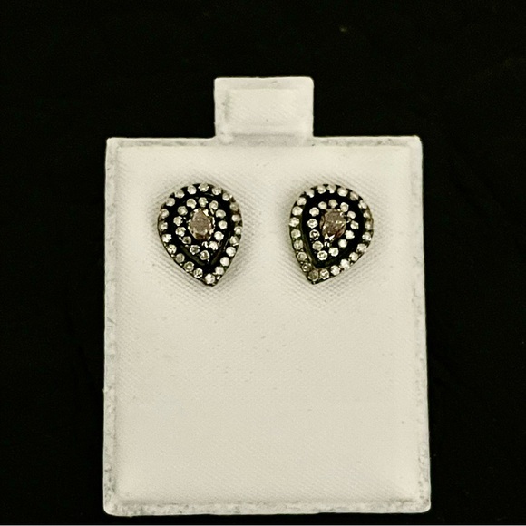 One of a kind Chocolate and white Diamond Earring - Picture 3 of 12